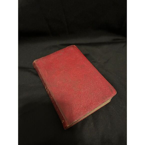 Antique Leather Bound Volume of Shakespeare 1920's Vintage - Picture 2 of 15